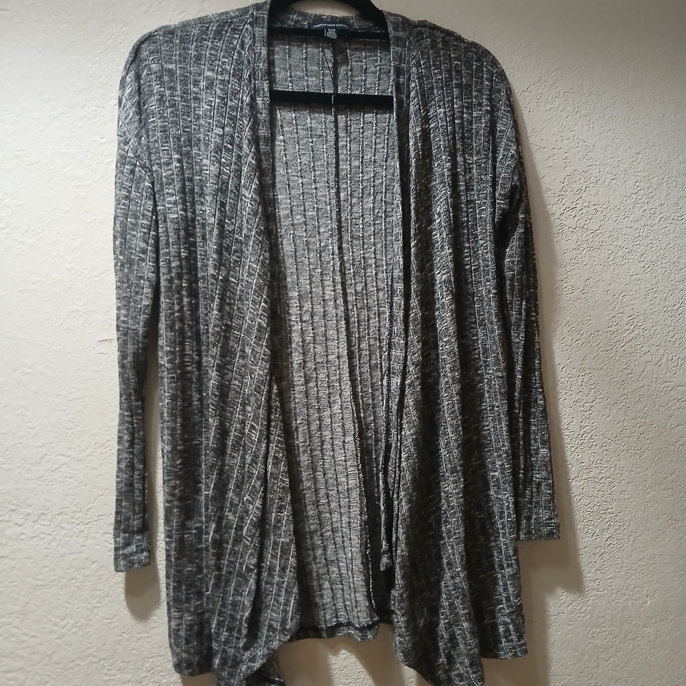 American Eagle Outfitters Nwot size  Xs/tp Charcoal Ribbed Cardigan